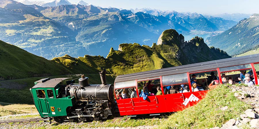 Admiring Lake Brienz by boat and mountain railway