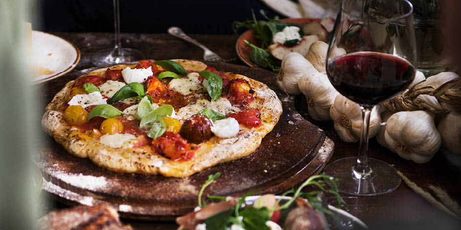 Exploring the art of pizza-making at a San Gimignano winery